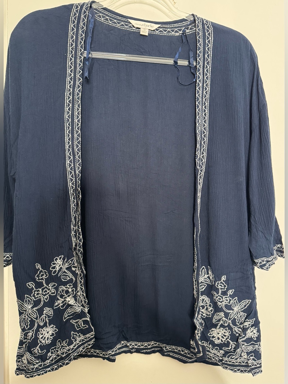 Charming Charlie Embroidered Navy Open-Front Women’s cardigan sz small